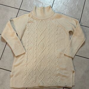 Woolrich Women's Off-White Cable-knit Sweater